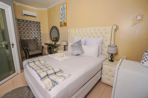 Presidential Room